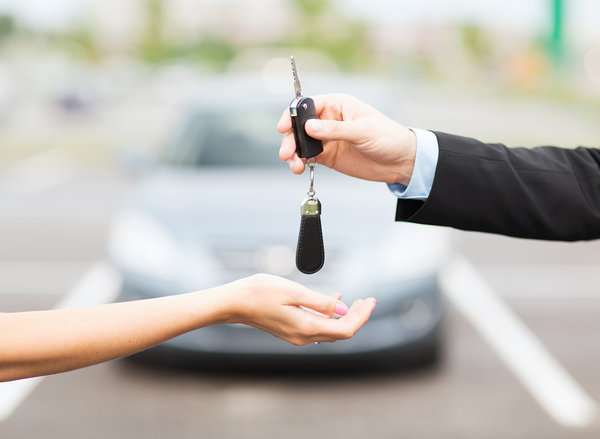 procedura per noleggiare un’auto